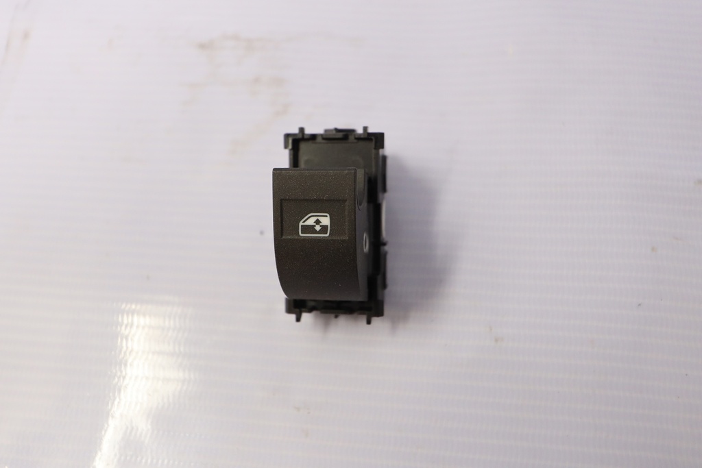 f4283f25-31ea-4d43-967e-186f701dd91d