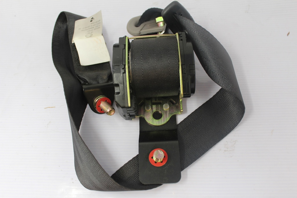 Cinturon de seguridad para asiento trasero lado puerta