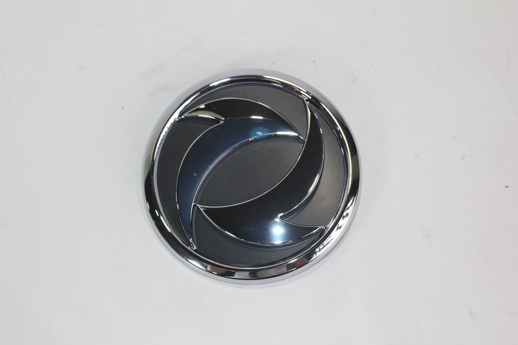 Emblema delantero y trasero