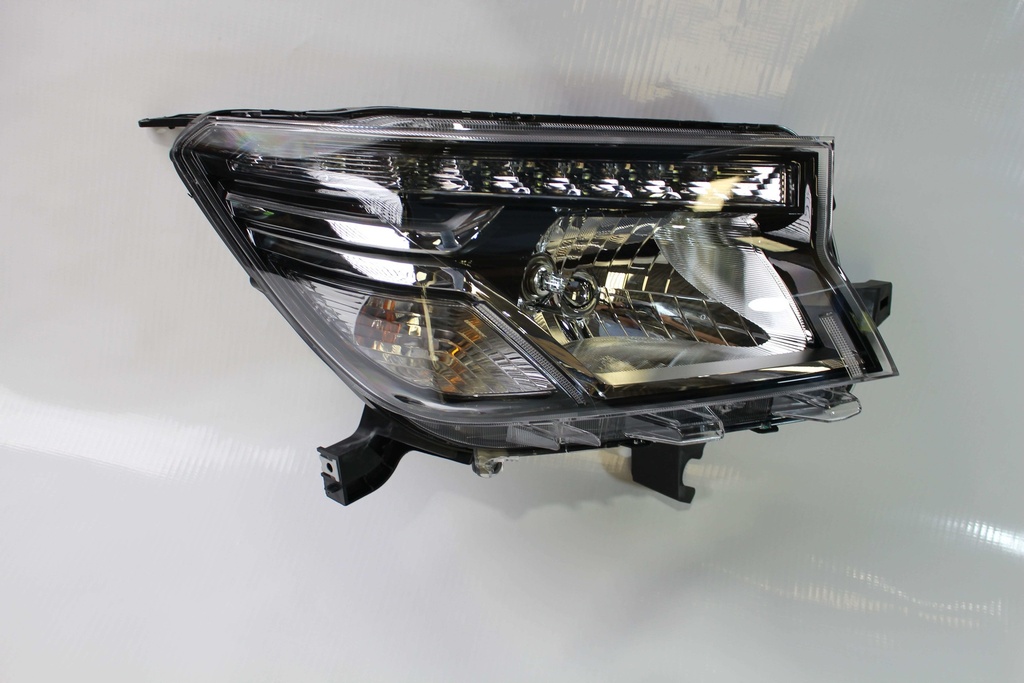 [RORE00859] Farol delantero derecho Led