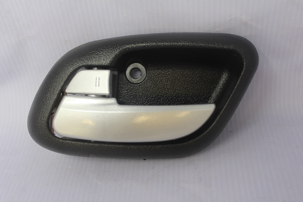 [ROSKRE00-6105160-VC0] Jalador interno de puerta delantera LH (Negro)
