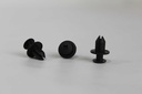 Remache plastico de parachoques delantero